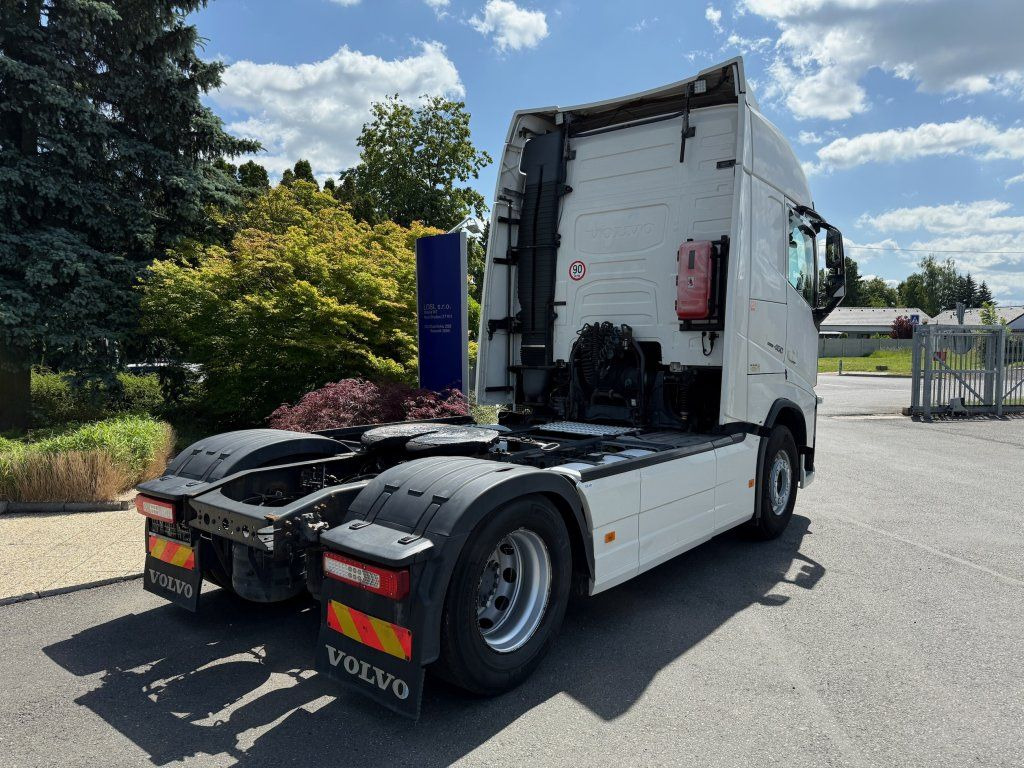 Volvo FH460 EURO 6 ADR - Tracteur routier: photos 4 Volvo FH460 EURO 6 ADR - Tracteur routier: photos 4