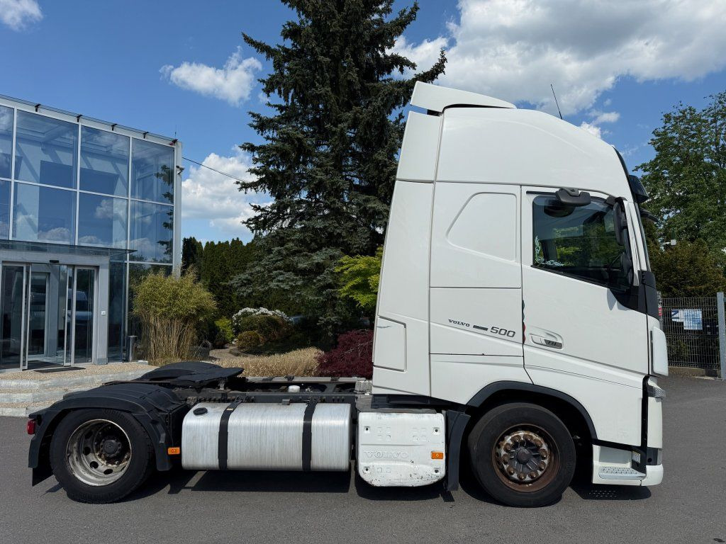 Volvo FH500 EURO 6 MEGA/lowdeck - Tracteur routier: photos 3 Volvo FH500 EURO 6 MEGA/lowdeck - Tracteur routier: photos 3