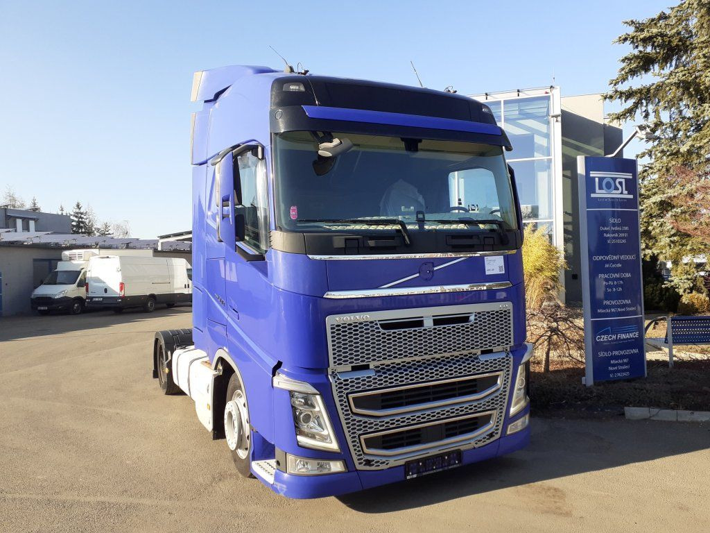 Volvo FH500 XL EURO 6 MEGA/lowdeck - Tracteur routier: photos 2 Volvo FH500 XL EURO 6 MEGA/lowdeck - Tracteur routier: photos 2