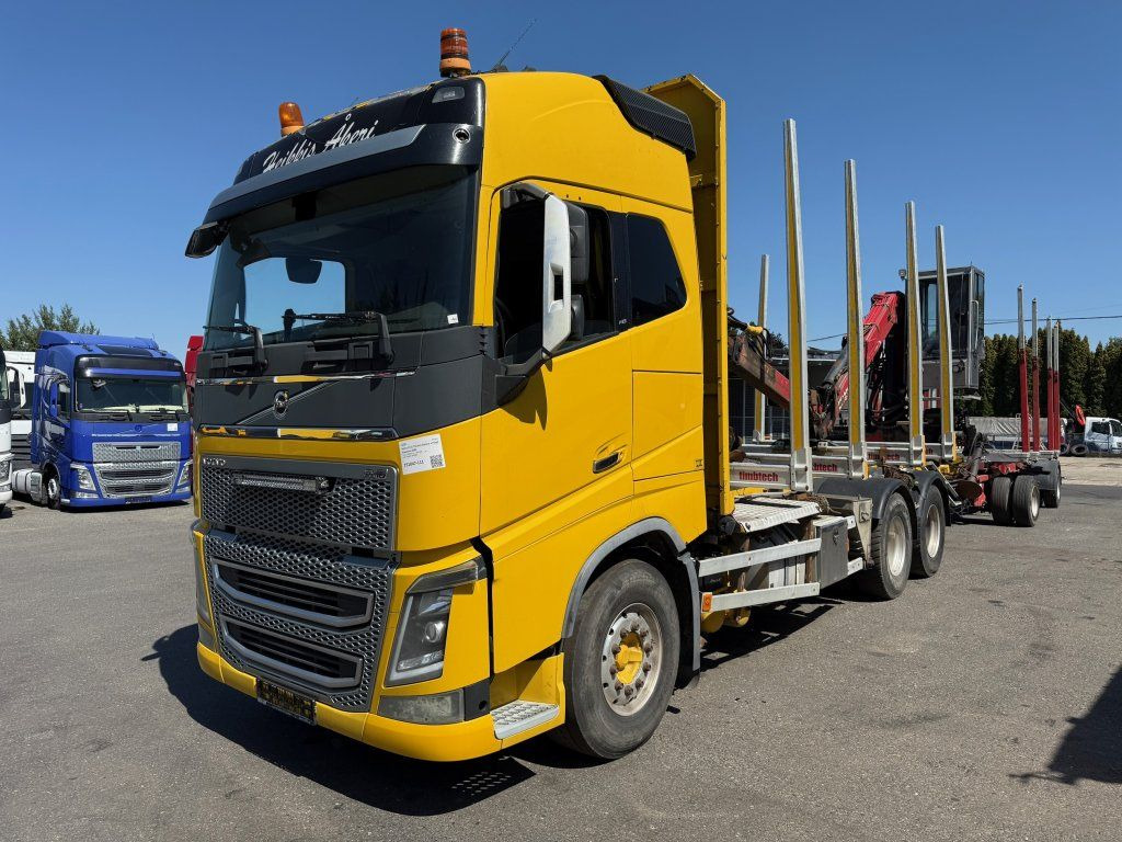 Volvo FH 16 750 6x4 + Fliegl - Camion grumier, Camion grue: photos 3 Volvo FH 16 750 6x4 + Fliegl - Camion grumier, Camion grue: photos 3