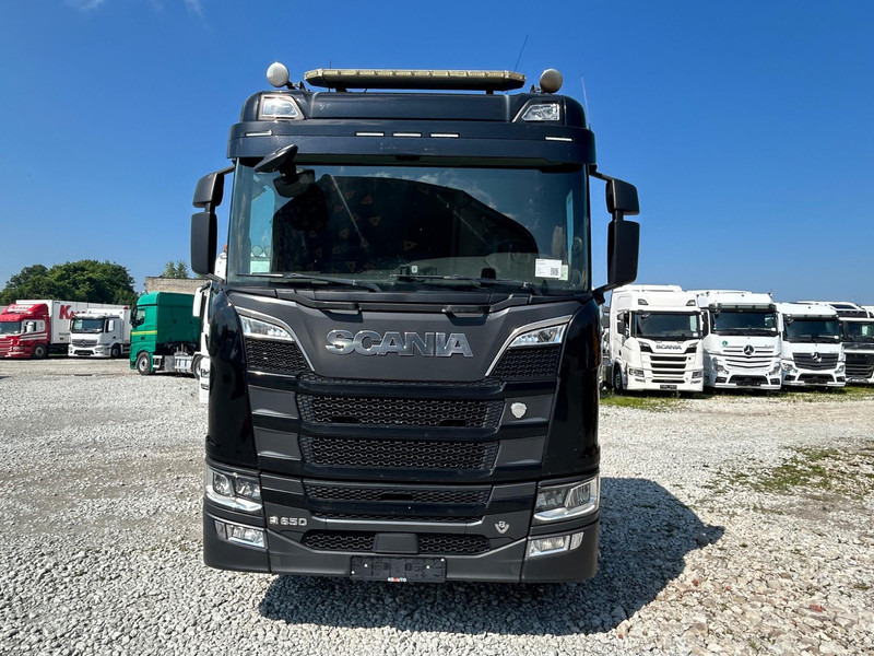 Scania R 650 | 6X4 | HYDRAULIIKKA - Tracteur routier: photos 2 Scania R 650 | 6X4 | HYDRAULIIKKA - Tracteur routier: photos 2