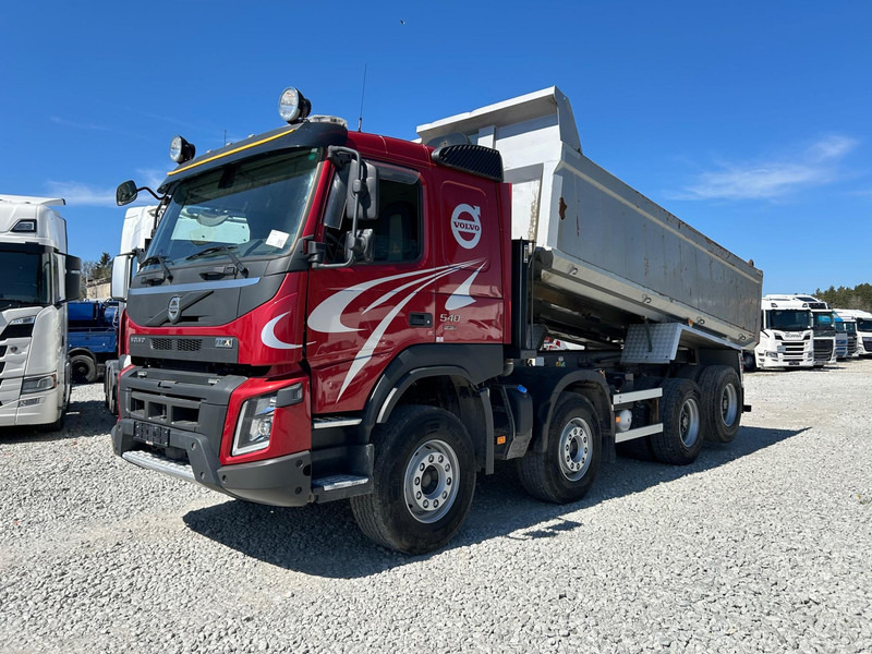 Volvo FMX 540 8x4 | TULOSSA - Camion benne: photos 1 Volvo FMX 540 8x4 | TULOSSA - Camion benne: photos 1