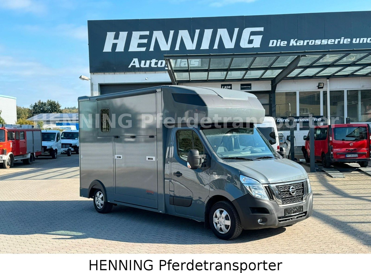 Nissan Interstar 3 - Sitzer - Camion bétaillère: photos 1 Nissan Interstar 3 - Sitzer - Camion bétaillère: photos 1