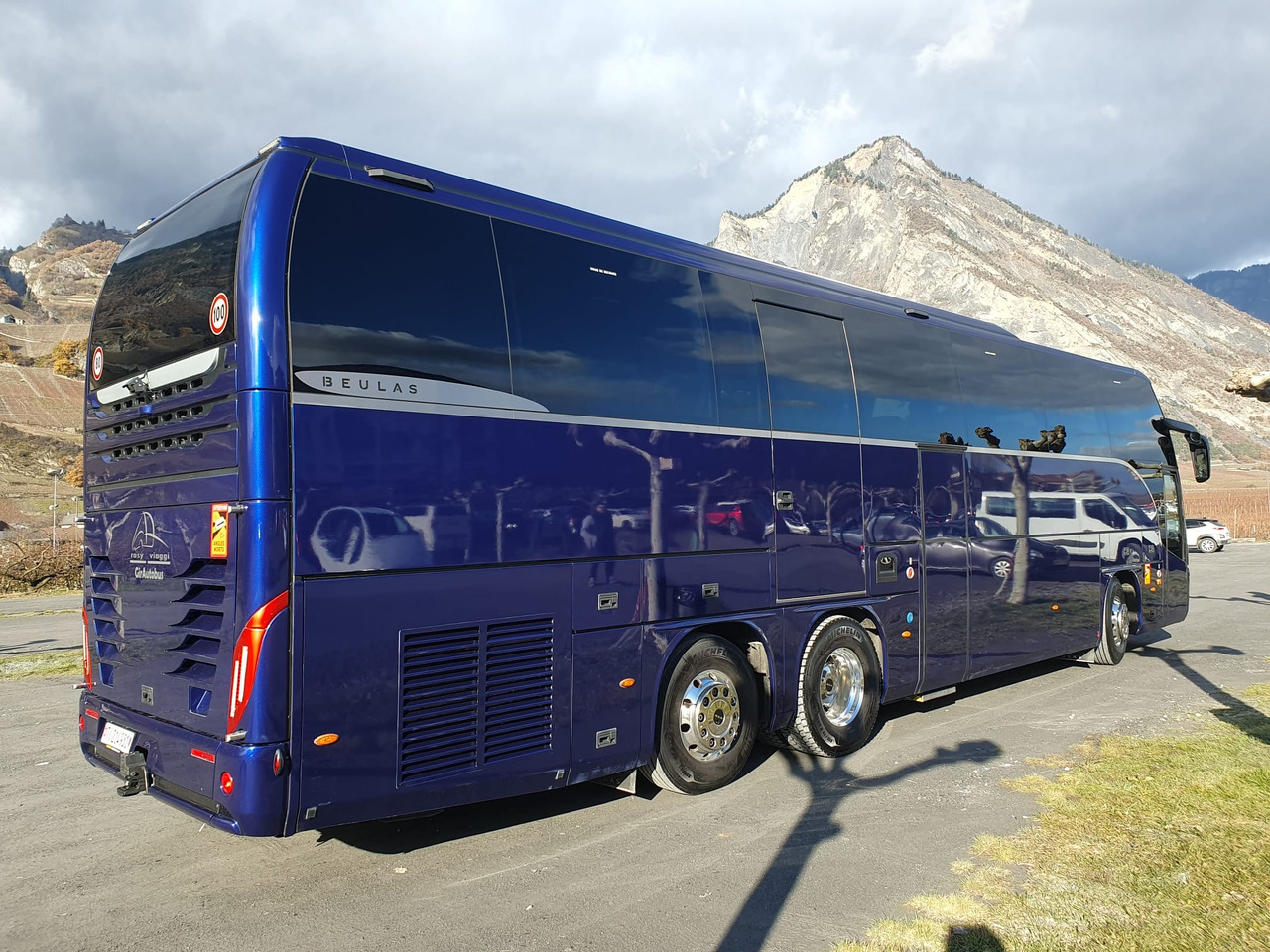 MAN BEULAS MYTOS 480 - Autocar: photos 5 MAN BEULAS MYTOS 480 - Autocar: photos 5