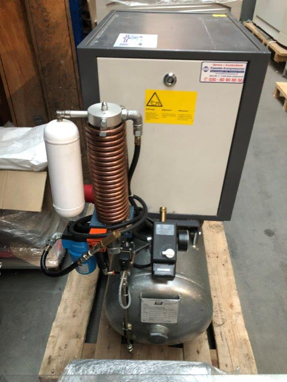 Blitz VXKE 304 - 90 Noise Enclosed Piston Compressor - Compresseur d'air: photos 4 Blitz VXKE 304 - 90 Noise Enclosed Piston Compressor - Compresseur d'air: photos 4