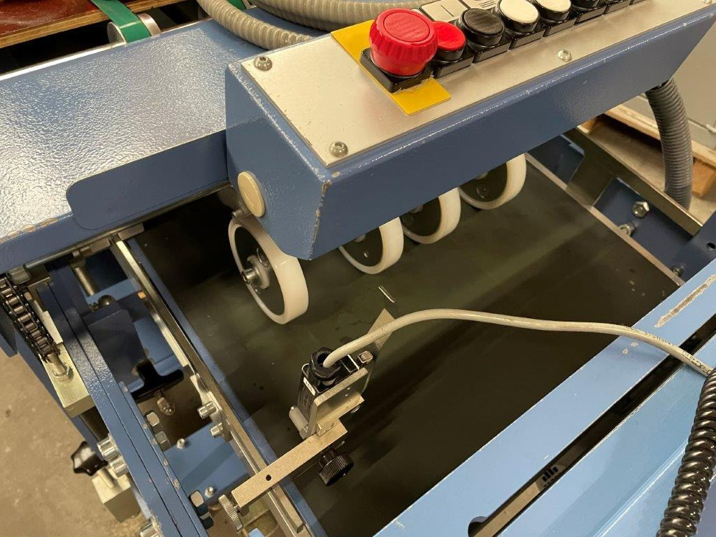 Vertical sheet press delivery MBO SBAP 46 ME - Plieuse de bureau: photos 2 Vertical sheet press delivery MBO SBAP 46 ME - Plieuse de bureau: photos 2