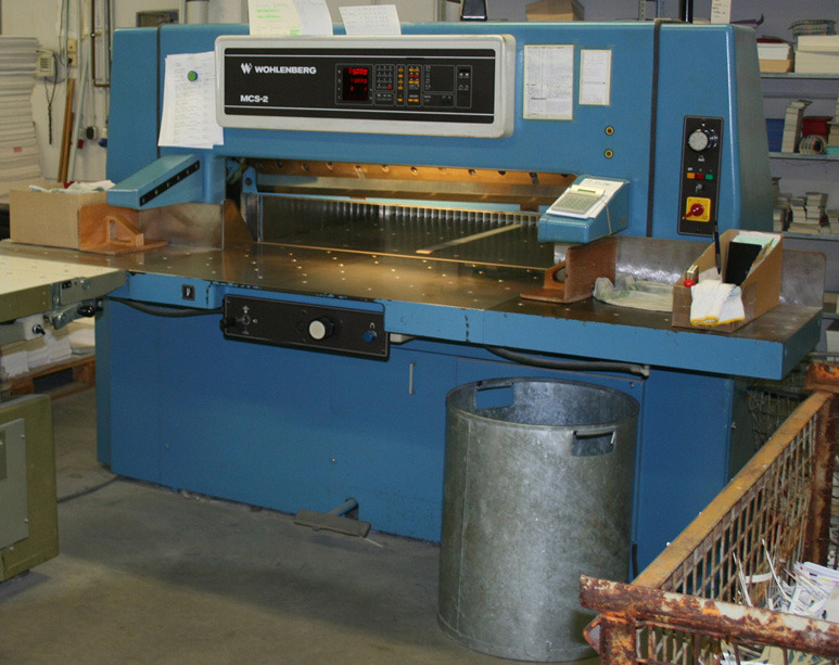 Wohlenberg 115 MCS-2 cutting machine - Massicot: photos 1 Wohlenberg 115 MCS-2 cutting machine - Massicot: photos 1