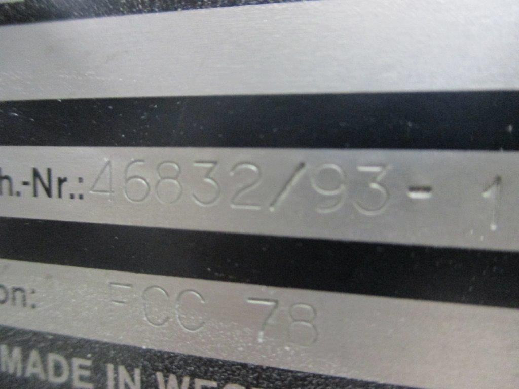 Plieuse de bureau pocket folding machine Stahl TC 78-6-4-4-FCC and SBP 66.2: photos 7 Plieuse de bureau pocket folding machine Stahl TC 78-6-4-4-FCC and SBP 66.2: photos 7