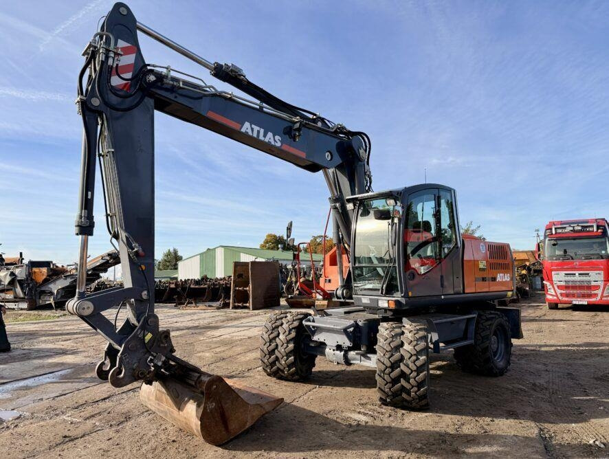 Atlas 190W - Pelle sur pneus: photos 3 Atlas 190W - Pelle sur pneus: photos 3