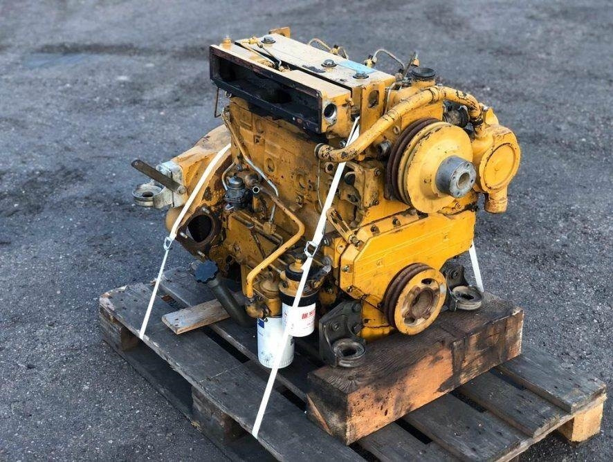 CAT 118-2942 3054 - Moteur pour Engins de chantier: photos 2 CAT 118-2942 3054 - Moteur pour Engins de chantier: photos 2