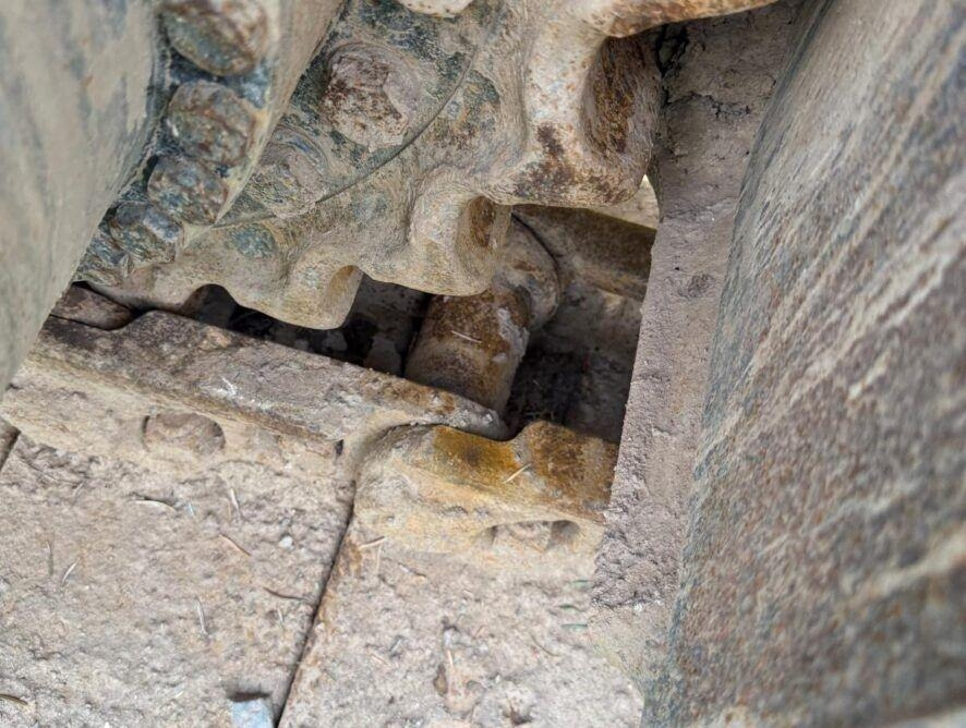 Hitachi KTEG KTS390-6 LCN  - Pelle sur chenille: photos 5 Hitachi KTEG KTS390-6 LCN  - Pelle sur chenille: photos 5