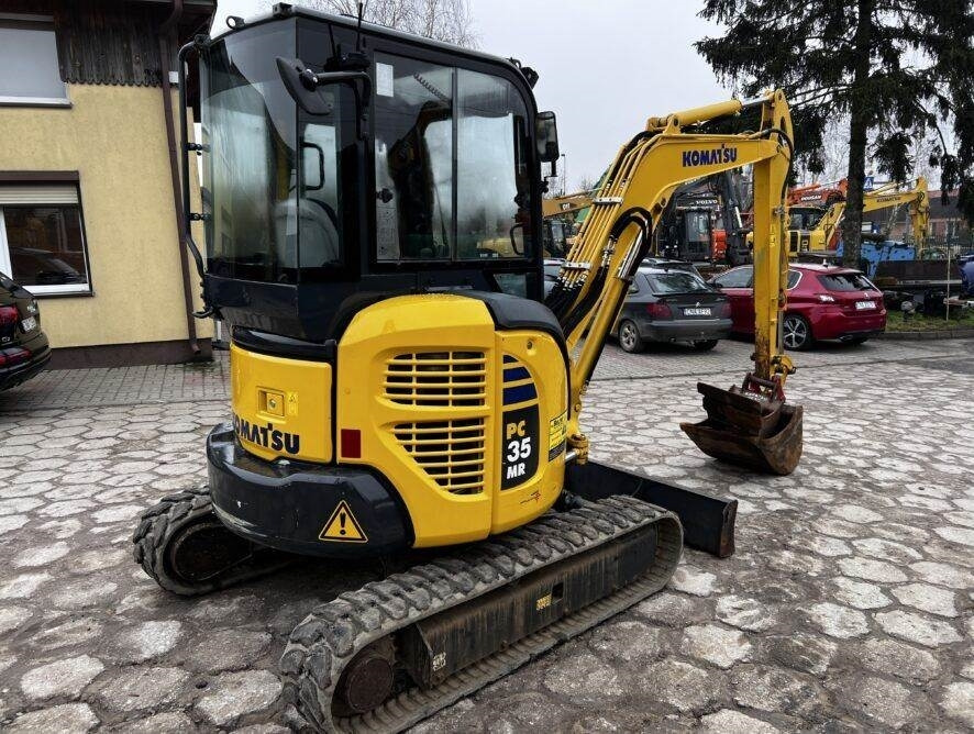 Komatsu PC35 MR-3 - Mini pelle: photos 5 Komatsu PC35 MR-3 - Mini pelle: photos 5