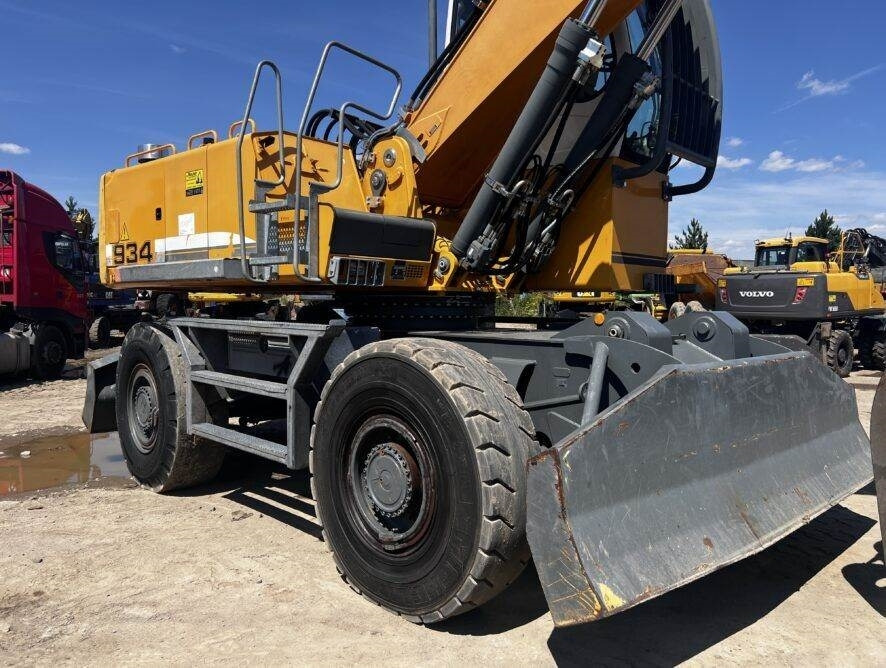 Liebherr 934 C HD Litronic Timber EPA - Pelle de manutention: photos 4 Liebherr 934 C HD Litronic Timber EPA - Pelle de manutention: photos 4