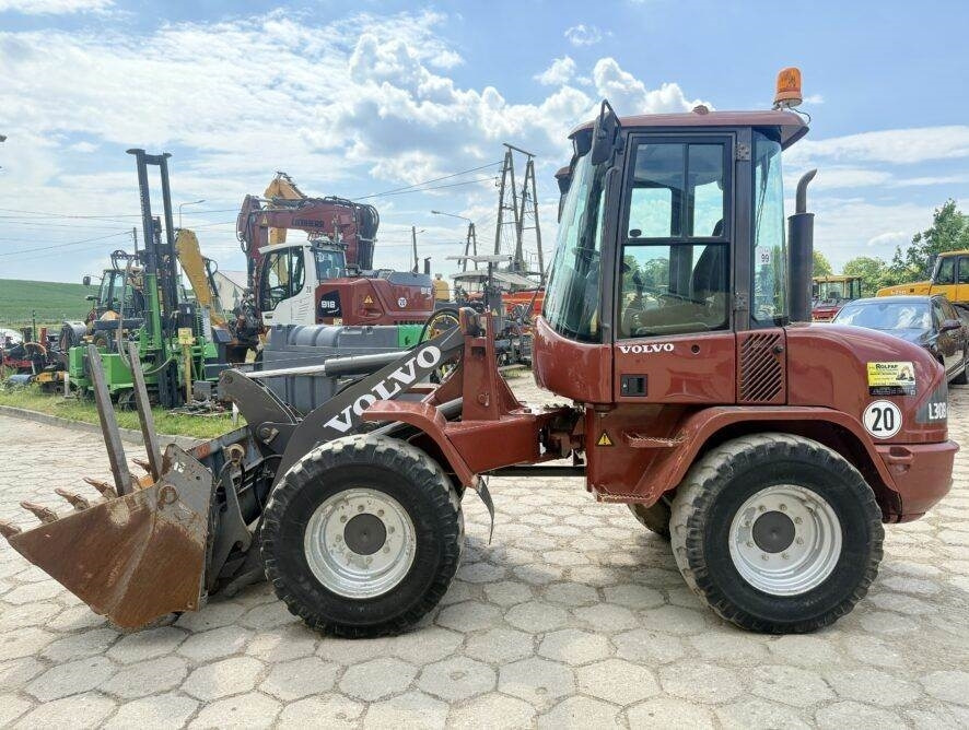 Volvo L30B Pro - Chargeuse sur pneus: photos 3 Volvo L30B Pro - Chargeuse sur pneus: photos 3