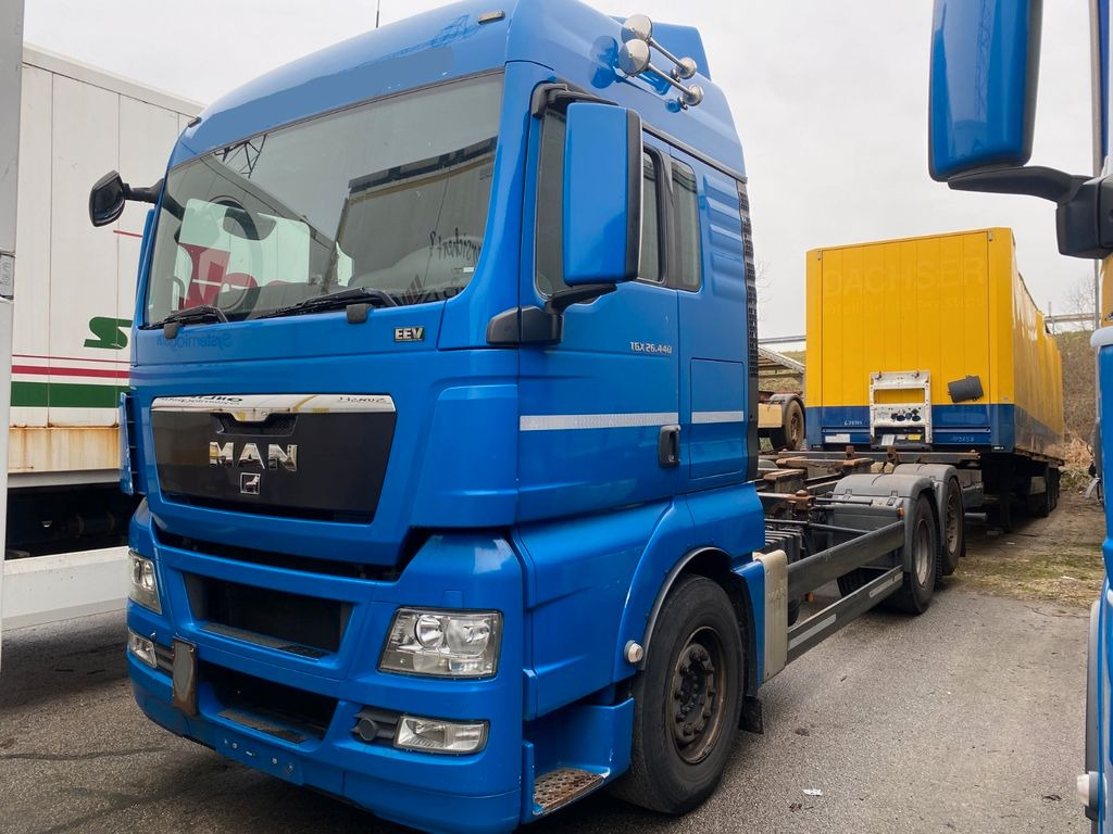 MAN TGX 26.440 EEV /Retarder/Lift/StandHei/2 Stück - Camion porte-conteneur/ Caisse mobile: photos 1 MAN TGX 26.440 EEV /Retarder/Lift/StandHei/2 Stück - Camion porte-conteneur/ Caisse mobile: photos 1