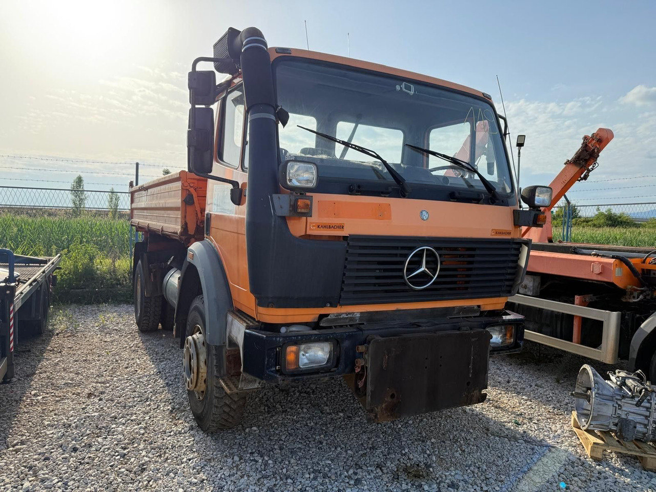 Mercedes-Benz 1820 kein 1831 1836 4x4 - Camion benne: photos 2 Mercedes-Benz 1820 kein 1831 1836 4x4 - Camion benne: photos 2
