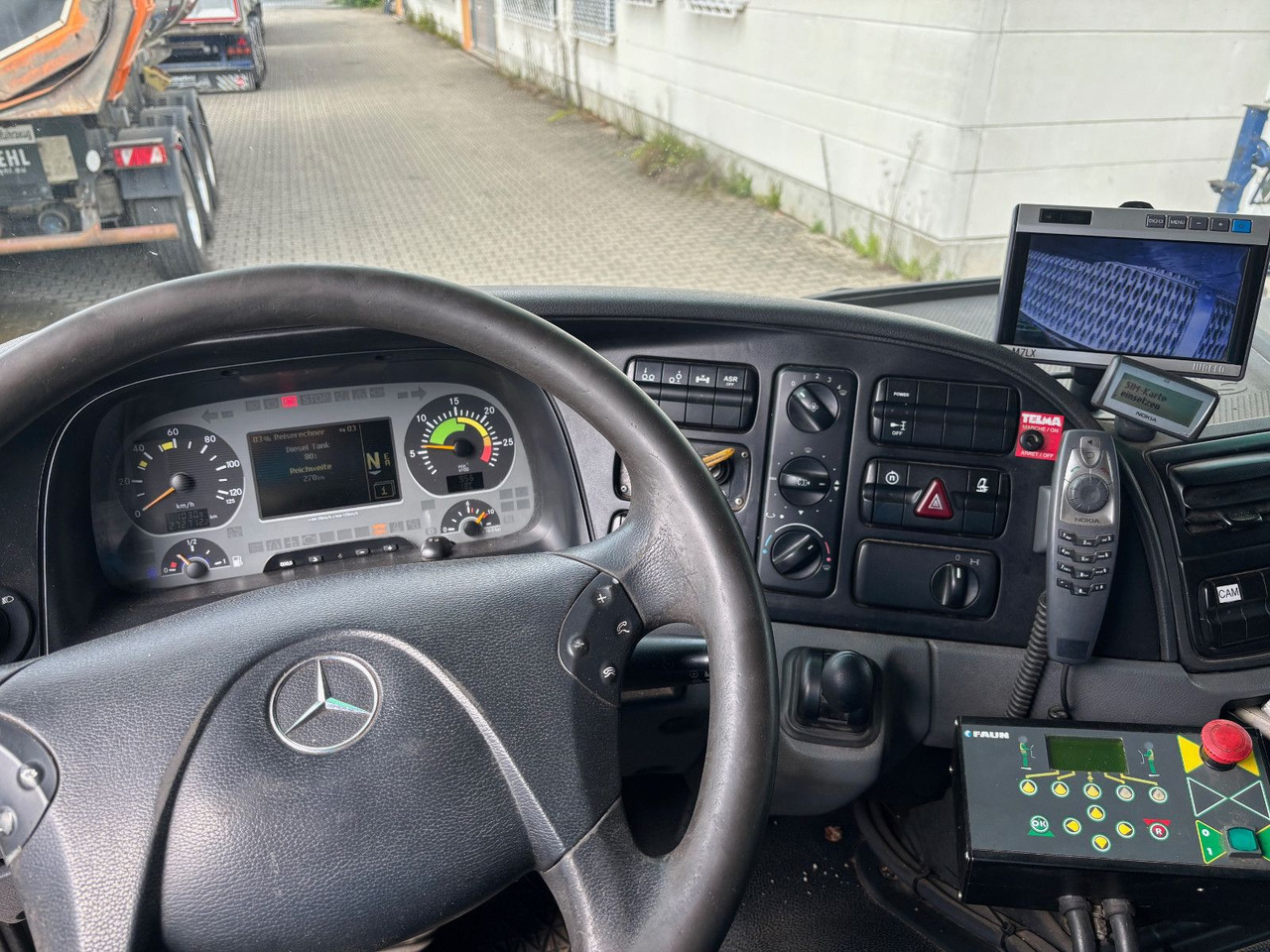 Benne à ordures ménagères Mercedes-Benz 2532L EU5/Zöller Schüttung/VarioPress/Blatt-Luft: photos 9 Benne à ordures ménagères Mercedes-Benz 2532L EU5/Zöller Schüttung/VarioPress/Blatt-Luft: photos 9