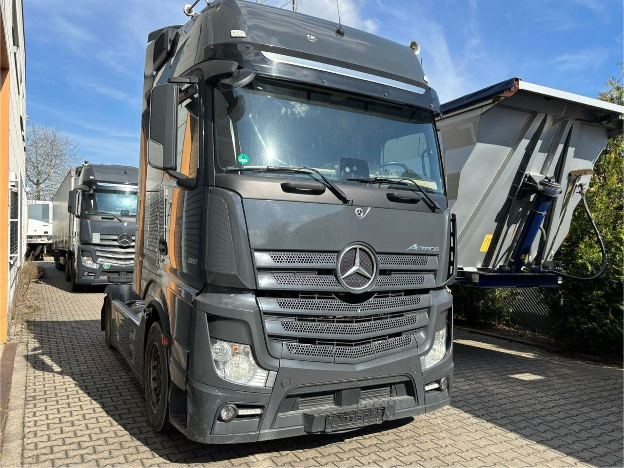 Mercedes-Benz Actros 1851 Retarder/Luft/Klima - Tracteur routier: photos 3 Mercedes-Benz Actros 1851 Retarder/Luft/Klima - Tracteur routier: photos 3