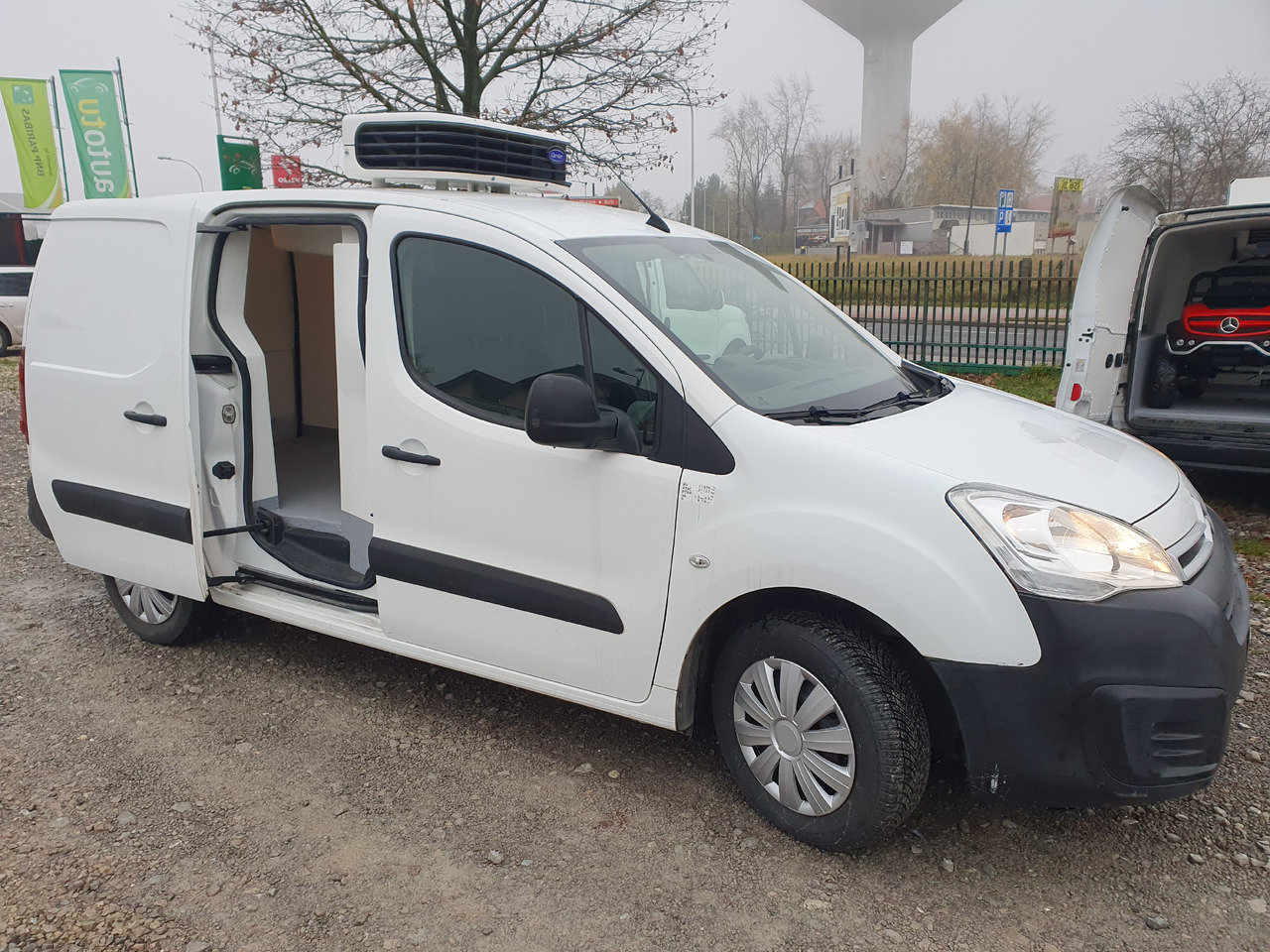 CITROËN Berlingo long chlodnia mroznia carrier Klima navi euro6 - Utilitaire frigorifique: photos 1 CITROËN Berlingo long chlodnia mroznia carrier Klima navi euro6 - Utilitaire frigorifique: photos 1