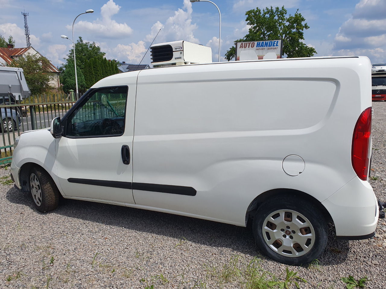 FIAT DOBLO LONG CHLODNIA carrier KLIMA EURO6 - Utilitaire frigorifique: photos 4 FIAT DOBLO LONG CHLODNIA carrier KLIMA EURO6 - Utilitaire frigorifique: photos 4
