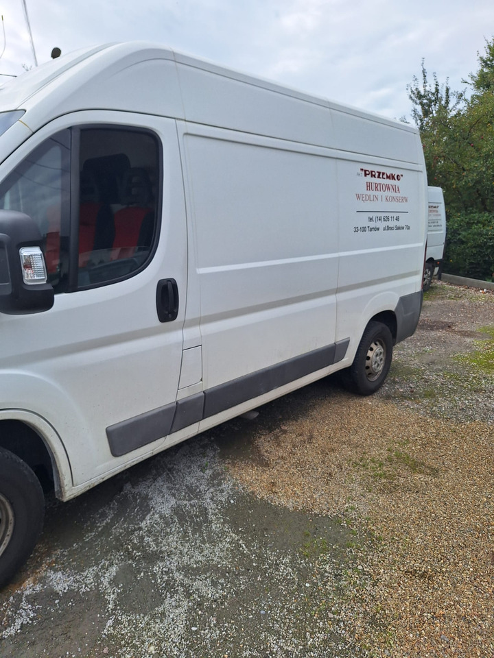 FIAT DUCATO L2H2 CHLODNIA CARRIER KLIMA EURO5 - Utilitaire frigorifique: photos 3 FIAT DUCATO L2H2 CHLODNIA CARRIER KLIMA EURO5 - Utilitaire frigorifique: photos 3