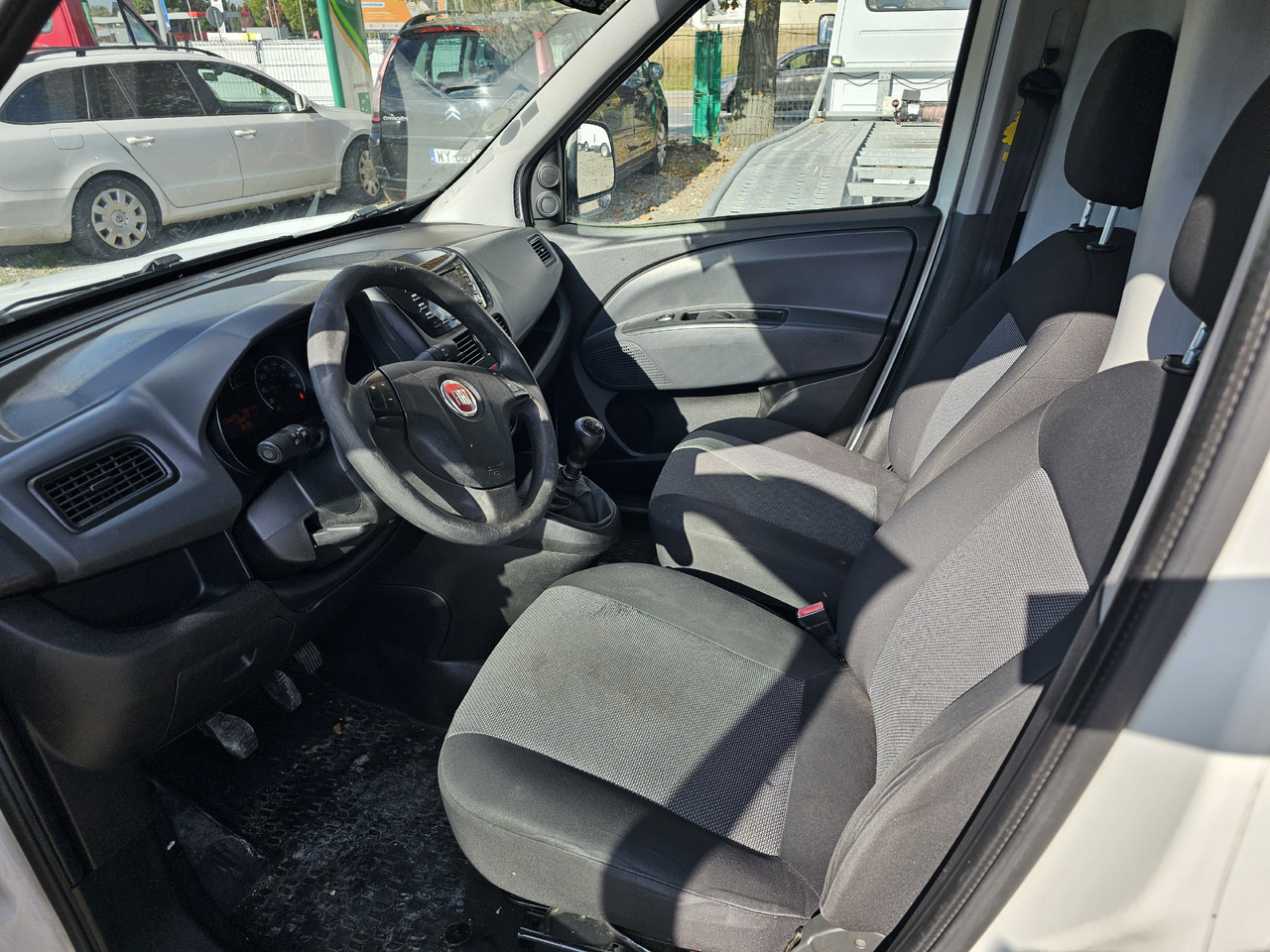 Fiat Doblo chlodnia mroznia carrier +230v - 18 C euro5 en crédit-bail Fiat Doblo chlodnia mroznia carrier +230v - 18 C euro5: photos 13 Fiat Doblo chlodnia mroznia carrier +230v - 18 C euro5 en crédit-bail Fiat Doblo chlodnia mroznia carrier +230v - 18 C euro5: photos 13