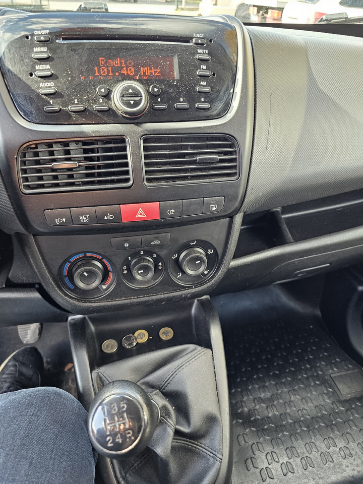 Fiat Doblo chlodnia mroznia carrier +230v - 18 C euro5 en crédit-bail Fiat Doblo chlodnia mroznia carrier +230v - 18 C euro5: photos 15 Fiat Doblo chlodnia mroznia carrier +230v - 18 C euro5 en crédit-bail Fiat Doblo chlodnia mroznia carrier +230v - 18 C euro5: photos 15