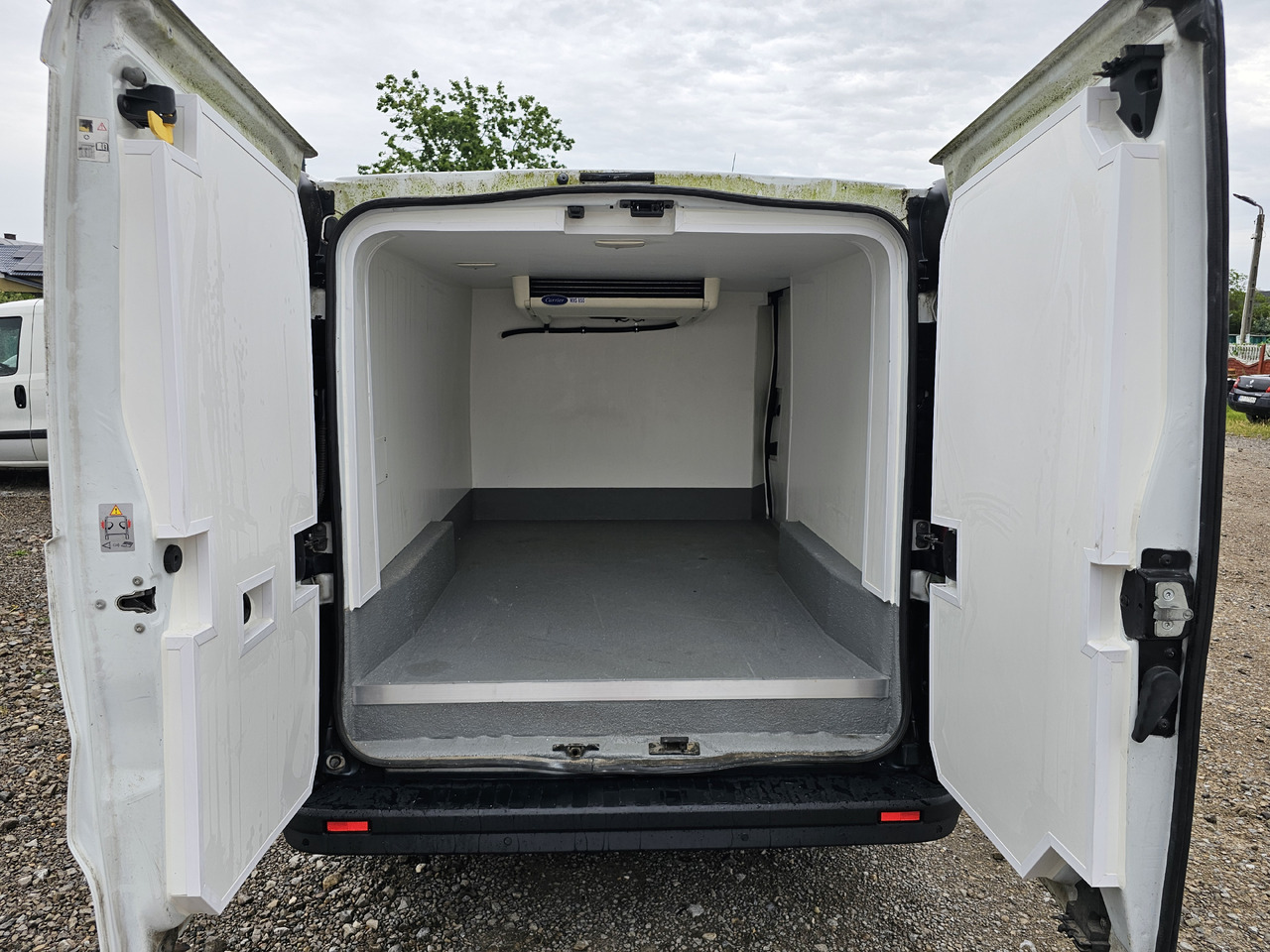 RENAULT TRAFIC CHLODNIA MROZNIA CARRIER+230V KLIMA EURO6 - Utilitaire frigorifique: photos 2 RENAULT TRAFIC CHLODNIA MROZNIA CARRIER+230V KLIMA EURO6 - Utilitaire frigorifique: photos 2