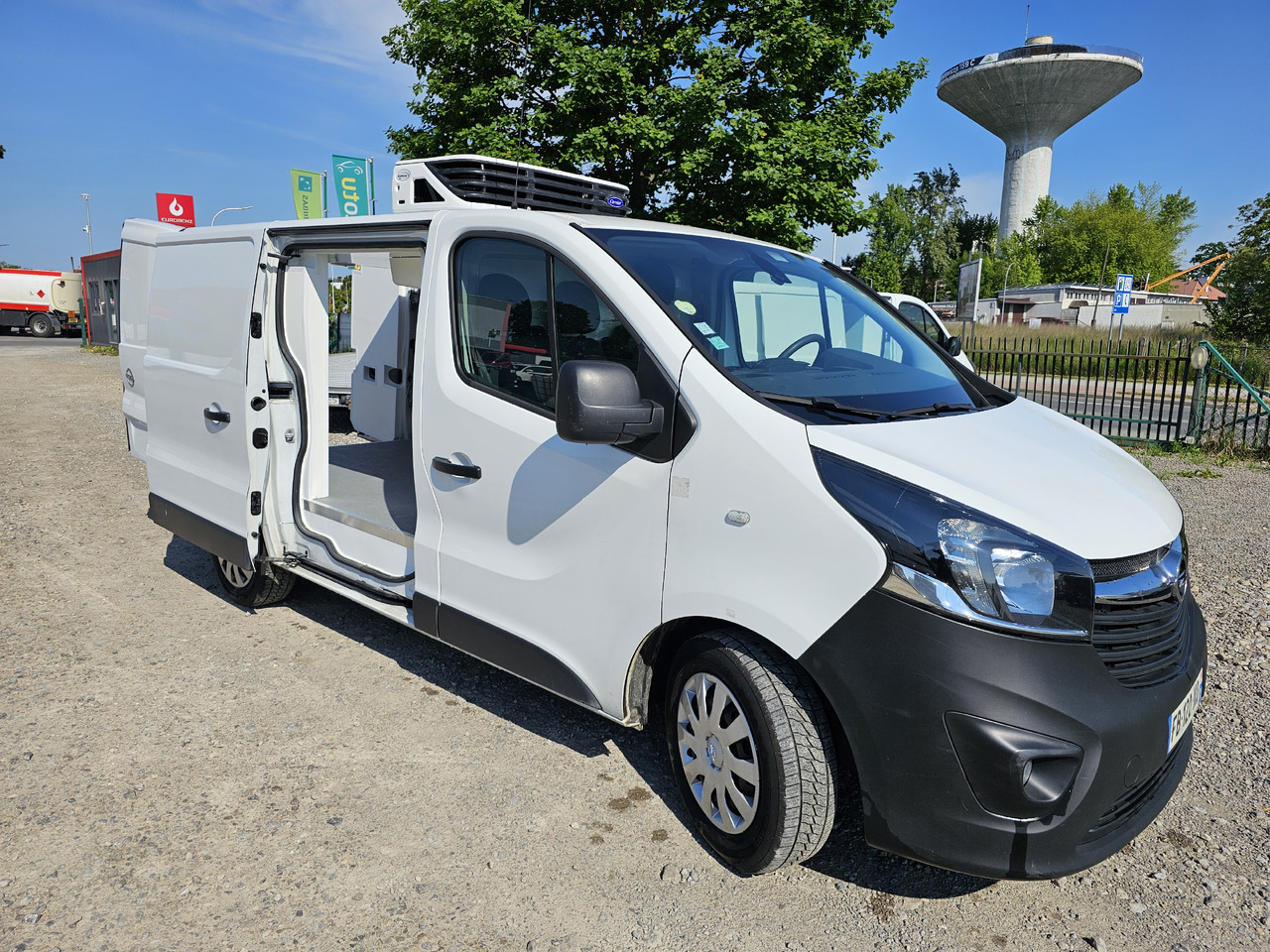 RENAULT TRAFIC L2H1 CHLODNIA MROZNIA CARRIER+230V KLIMA KAMERA EURO6 - Utilitaire frigorifique: photos 1 RENAULT TRAFIC L2H1 CHLODNIA MROZNIA CARRIER+230V KLIMA KAMERA EURO6 - Utilitaire frigorifique: photos 1