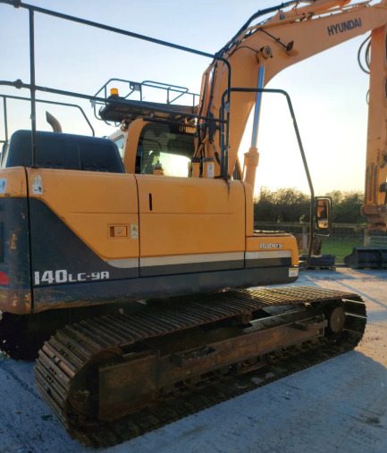 HYUNDAI R140LC-9A - Pelle: photos 5 HYUNDAI R140LC-9A - Pelle: photos 5