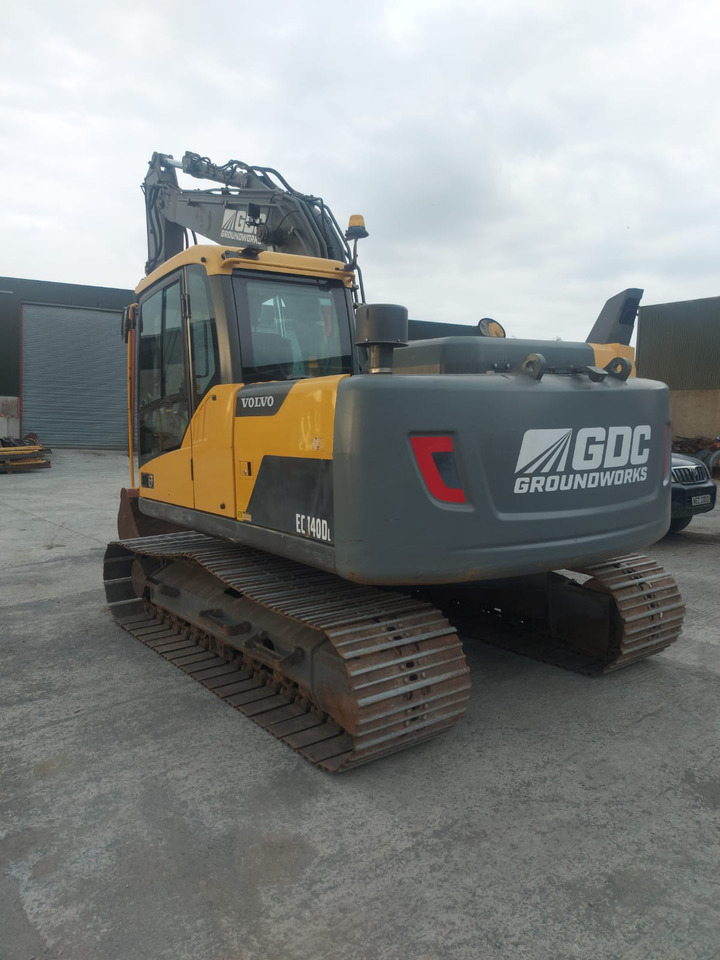 Volvo EC 140 DL - Pelle sur chenille: photos 3 Volvo EC 140 DL - Pelle sur chenille: photos 3