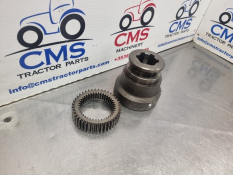 Case 1690, 1594, 1694 Rear Axle Differential Sleeve And Gear K940723, K940722 - Essieu arrière: photos 2 Case 1690, 1594, 1694 Rear Axle Differential Sleeve And Gear K940723, K940722 - Essieu arrière: photos 2
