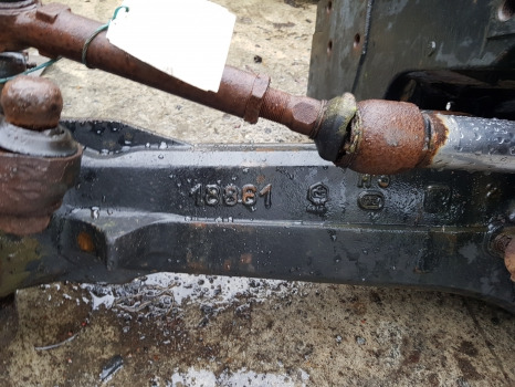 Case 5120, 5130, 5140 Carraro Front Axle Beam, Casting 122945, 1995412c2 - Essieu avant pour Machine agricole: photos 4 Case 5120, 5130, 5140 Carraro Front Axle Beam, Casting 122945, 1995412c2 - Essieu avant pour Machine agricole: photos 4