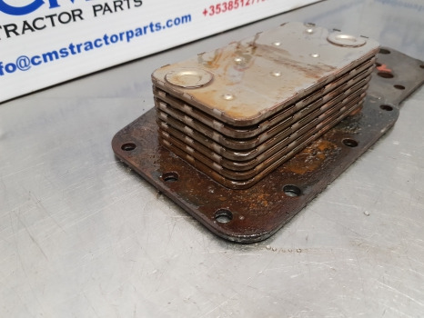 Case 5140, 5000, Mx Maxxum Series, Oil Cooler J921558 - Radiateur: photos 4 Case 5140, 5000, Mx Maxxum Series, Oil Cooler J921558 - Radiateur: photos 4
