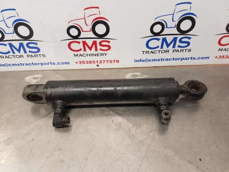 Case Maxxum 145 Mult - New Holland Steering Cylinder 87521950, 47582858 - Commande de gouvernail: photos 2 Case Maxxum 145 Mult - New Holland Steering Cylinder 87521950, 47582858 - Commande de gouvernail: photos 2
