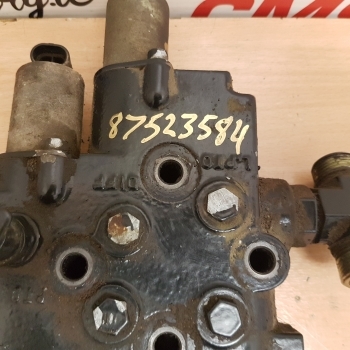 Case Mxm, New Holland Tm, Tsa, T6000,t7000 Series,distributor 87523484, 5196077 - Valve hydraulique pour Tracteur agricole: photos 2 Case Mxm, New Holland Tm, Tsa, T6000,t7000 Series,distributor 87523484, 5196077 - Valve hydraulique pour Tracteur agricole: photos 2