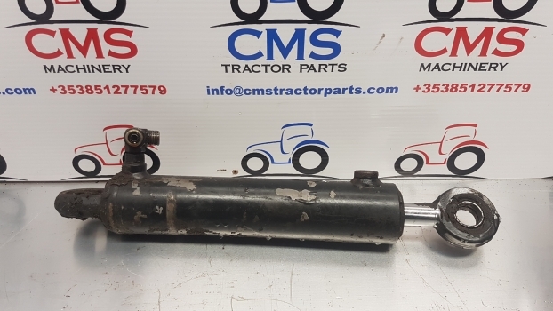 Case New Holland T6 , T7 , Tm, Puma And Mxm Series Steering Ram 5198883 - Commande de gouvernail pour Tracteur agricole: photos 5 Case New Holland T6 , T7 , Tm, Puma And Mxm Series Steering Ram 5198883 - Commande de gouvernail pour Tracteur agricole: photos 5