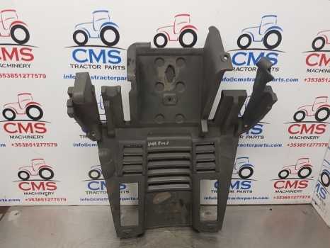 Claas Ares 577, 547, 597, 617, 697, Atx, Atz Cab Trim Panel 7700074112 - Cabine et intérieur pour Tracteur agricole: photos 3 Claas Ares 577, 547, 597, 617, 697, Atx, Atz Cab Trim Panel 7700074112 - Cabine et intérieur pour Tracteur agricole: photos 3