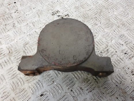 Claas Ares 700, 800 Series Pro Activ 836 Axle Support Bearing Bracket 6000103472 - Essieu et pièces pour Tracteur agricole: photos 1 Claas Ares 700, 800 Series Pro Activ 836 Axle Support Bearing Bracket 6000103472 - Essieu et pièces pour Tracteur agricole: photos 1