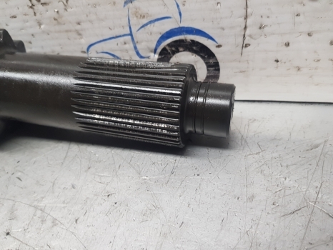Claas Arion 500, 600 A34, A36, A20 Rear Axle Sun Shaft Rhs 11350640, 11350641 - Essieu arrière pour Tracteur agricole: photos 3 Claas Arion 500, 600 A34, A36, A20 Rear Axle Sun Shaft Rhs 11350640, 11350641 - Essieu arrière pour Tracteur agricole: photos 3