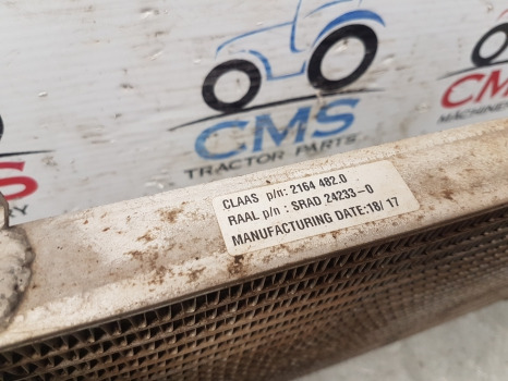 Claas Arion 500, 600 Series 640 Fuel Cooler Radiator 0021644820, 2164482 - Essieu avant: photos 4 Claas Arion 500, 600 Series 640 Fuel Cooler Radiator 0021644820, 2164482 - Essieu avant: photos 4