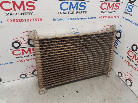 Claas Arion 500, 600 Series 640 Fuel Cooler Radiator 0021644820, 2164482 - Essieu avant: photos 3 Claas Arion 500, 600 Series 640 Fuel Cooler Radiator 0021644820, 2164482 - Essieu avant: photos 3