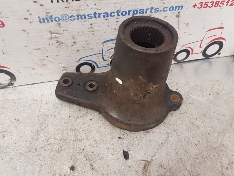 Claas Arion 600 Ares 500, 600, 800 836 Front Axle Cover Flange 6000105445, 12039 - Essieu avant pour Tracteur agricole: photos 1 Claas Arion 600 Ares 500, 600, 800 836 Front Axle Cover Flange 6000105445, 12039 - Essieu avant pour Tracteur agricole: photos 1