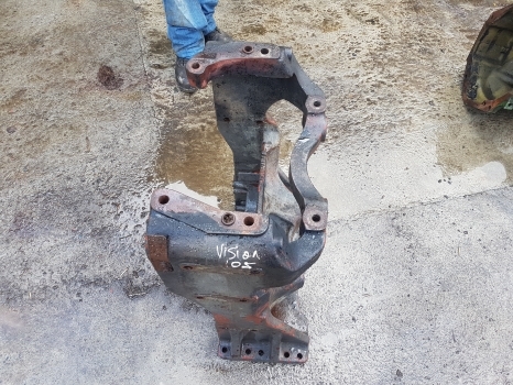 Claas Arion 640, 460, 430, Ares Front Axle Support Bolster 0011223581, 11020370 - Essieu avant pour Machine agricole: photos 3 Claas Arion 640, 460, 430, Ares Front Axle Support Bolster 0011223581, 11020370 - Essieu avant pour Machine agricole: photos 3
