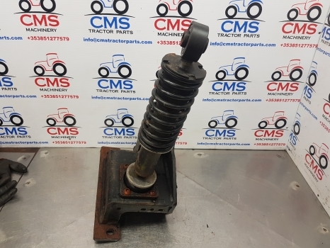 Claas Arion 640, 600, 500 Cab Back Suspension Support Assy Lhs 0021500115 - Suspension de cabine pour Machine agricole: photos 4 Claas Arion 640, 600, 500 Cab Back Suspension Support Assy Lhs 0021500115 - Suspension de cabine pour Machine agricole: photos 4