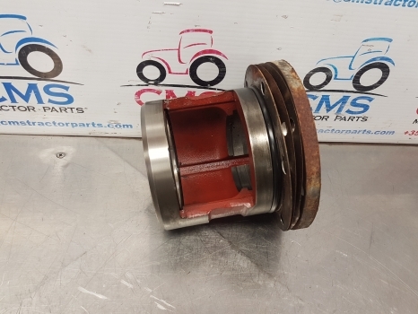 Claas Axos 340 Cx, Ergos, Celtis Rear Axle Bearing Housing Lhs 7700075191 - Essieu arrière pour Tracteur agricole: photos 2 Claas Axos 340 Cx, Ergos, Celtis Rear Axle Bearing Housing Lhs 7700075191 - Essieu arrière pour Tracteur agricole: photos 2
