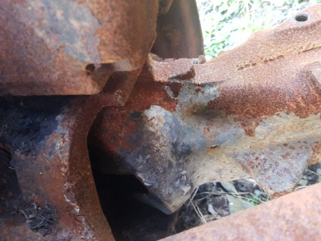 Claas Scorpion 635, 736, 732 Rear Axle Housing Lhs Rhs 12280500, 0019215840 - Essieu arrière: photos 3 Claas Scorpion 635, 736, 732 Rear Axle Housing Lhs Rhs 12280500, 0019215840 - Essieu arrière: photos 3