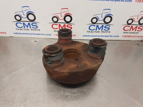 Deutz Agrotron 110, 6m Mk3, Rear Axle Planet Gear Flange 04419748 - Essieu arrière: photos 1 Deutz Agrotron 110, 6m Mk3, Rear Axle Planet Gear Flange 04419748 - Essieu arrière: photos 1