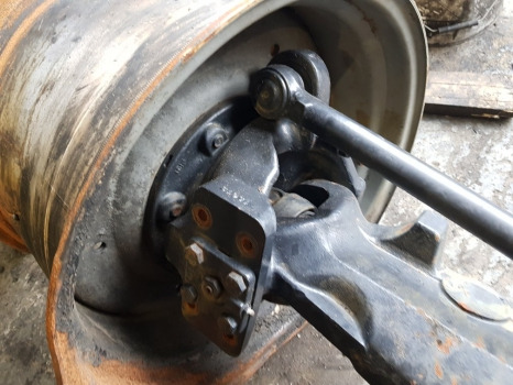 Deutz Agrotron 6120.4 Front Axle Hub Lhs Complete 0.900.0107.9, 641487 - Essieu avant: photos 2 Deutz Agrotron 6120.4 Front Axle Hub Lhs Complete 0.900.0107.9, 641487 - Essieu avant: photos 2