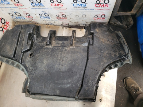 Deutz Agrotron M, New, Profiline Series M620 Cab Floor Mat 0.012.6504.2/10 - Cabine et intérieur: photos 5 Deutz Agrotron M, New, Profiline Series M620 Cab Floor Mat 0.012.6504.2/10 - Cabine et intérieur: photos 5